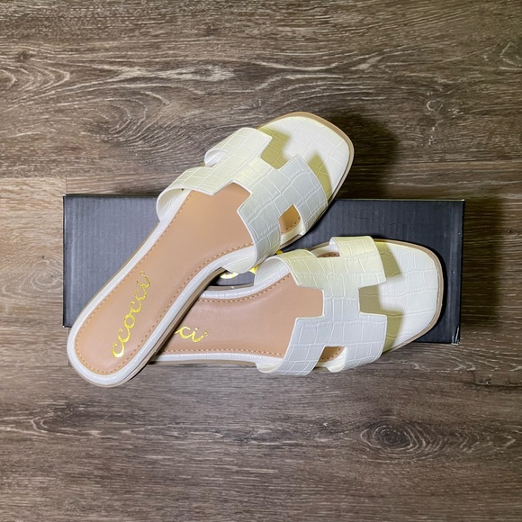 Ccocci White Croc-Embossed Slide Sandals - Picture 3 of 5